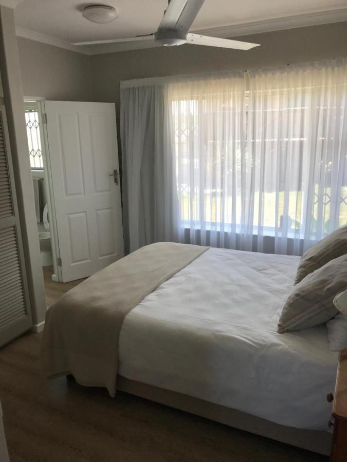 39 Kabeljauws Road Beach House ジェフリーズ・ベイ エクステリア 写真